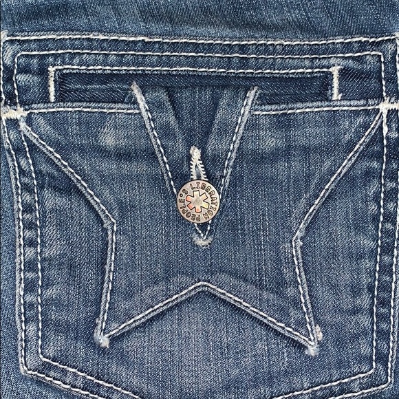 People's Liberation - Picture 2 of 8